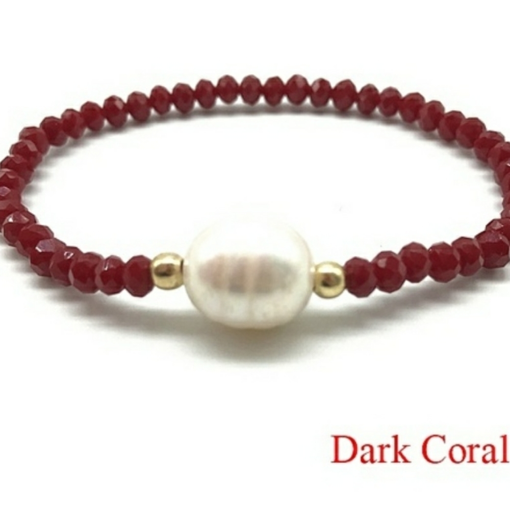 Freshwater and Crystal Bracelet!
